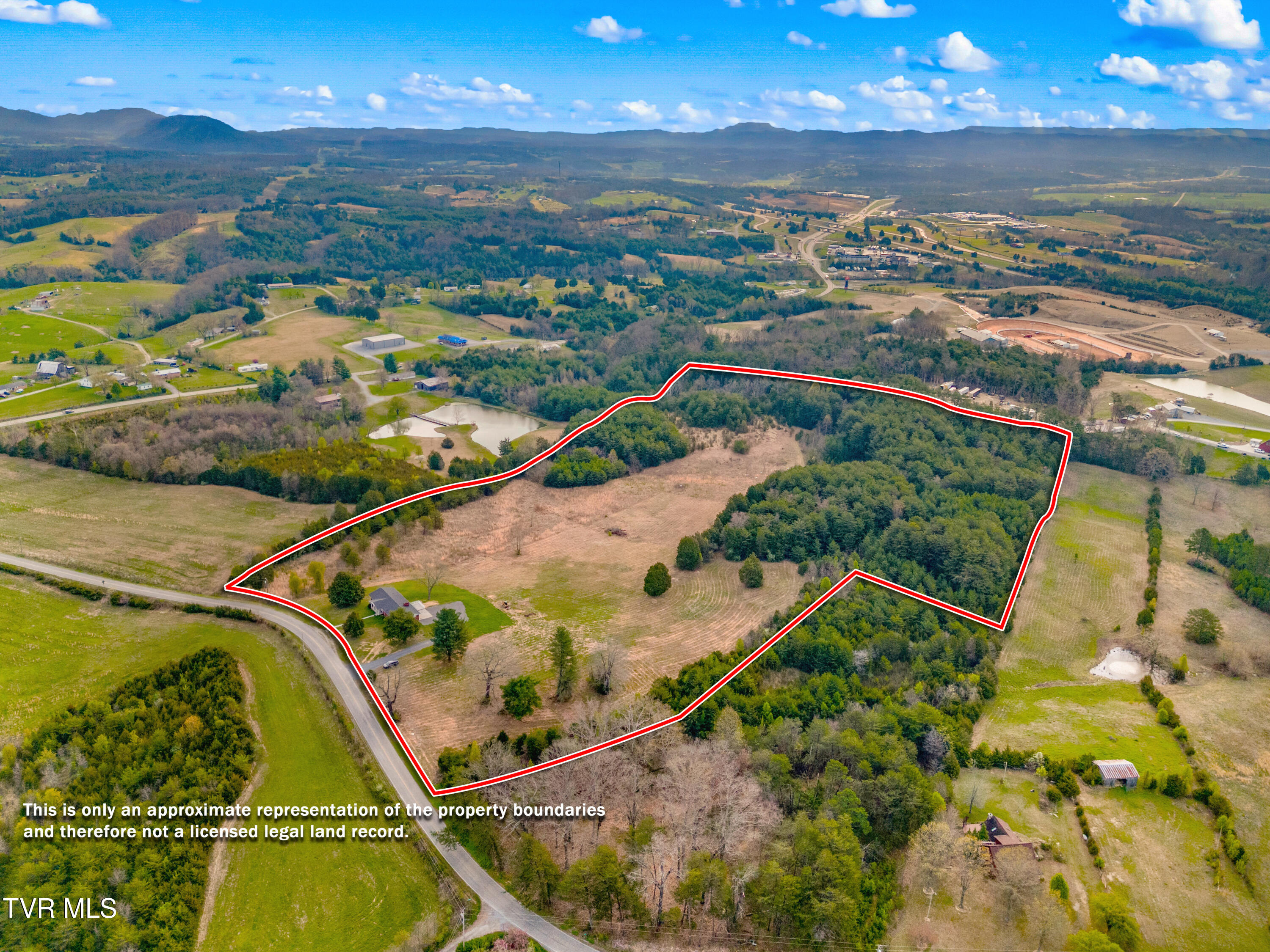 245 Phillipi Road Mohawk, TN 37810 - Photo 2 of 35 006-245PhillipiRoad-Mohawk-TN-37810-FULL