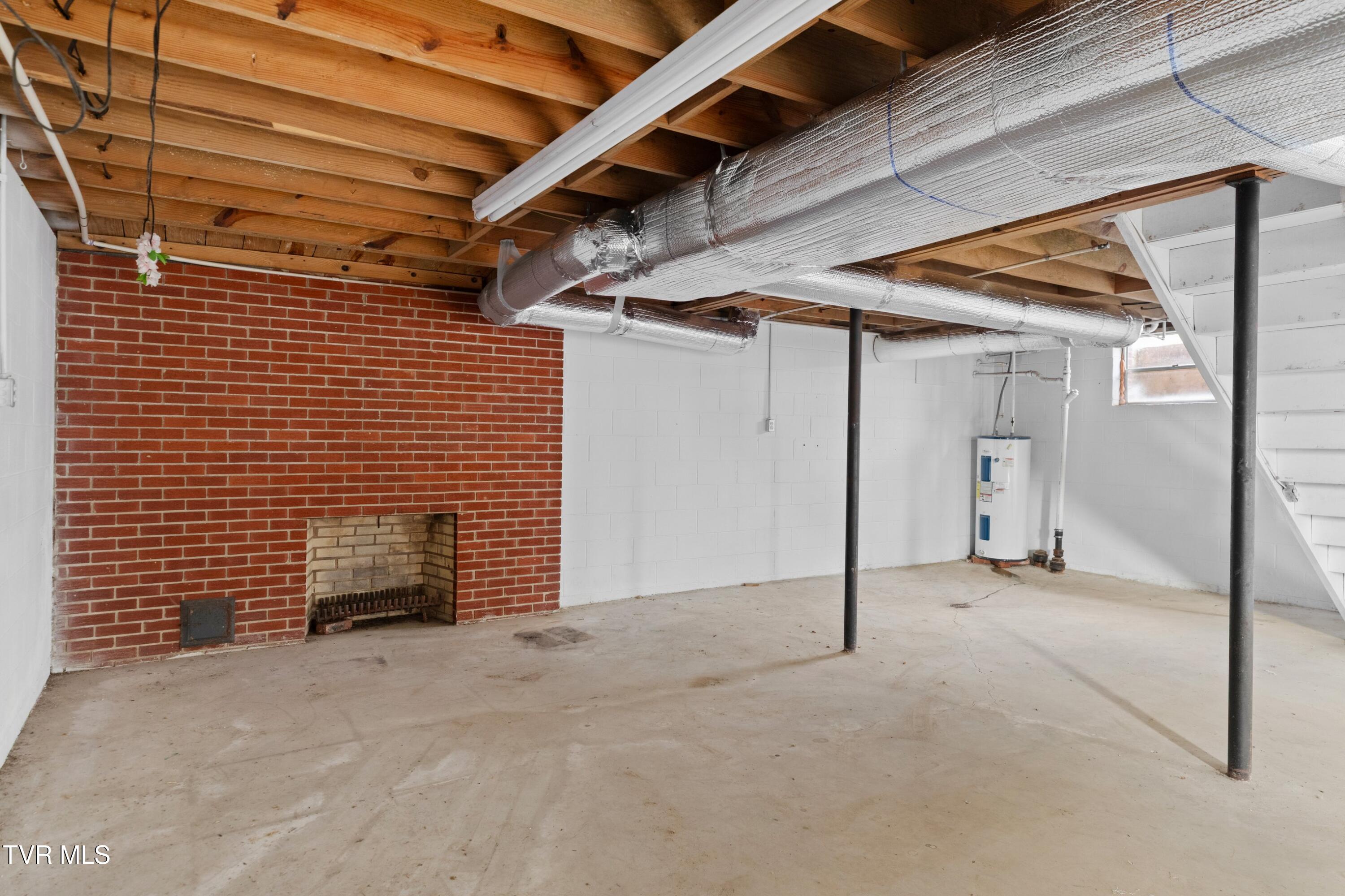 245 Phillipi Road Mohawk, TN 37810 - Photo 27 of 35 026-245PhillipiRoad-Mohawk-TN-37810-SMAL