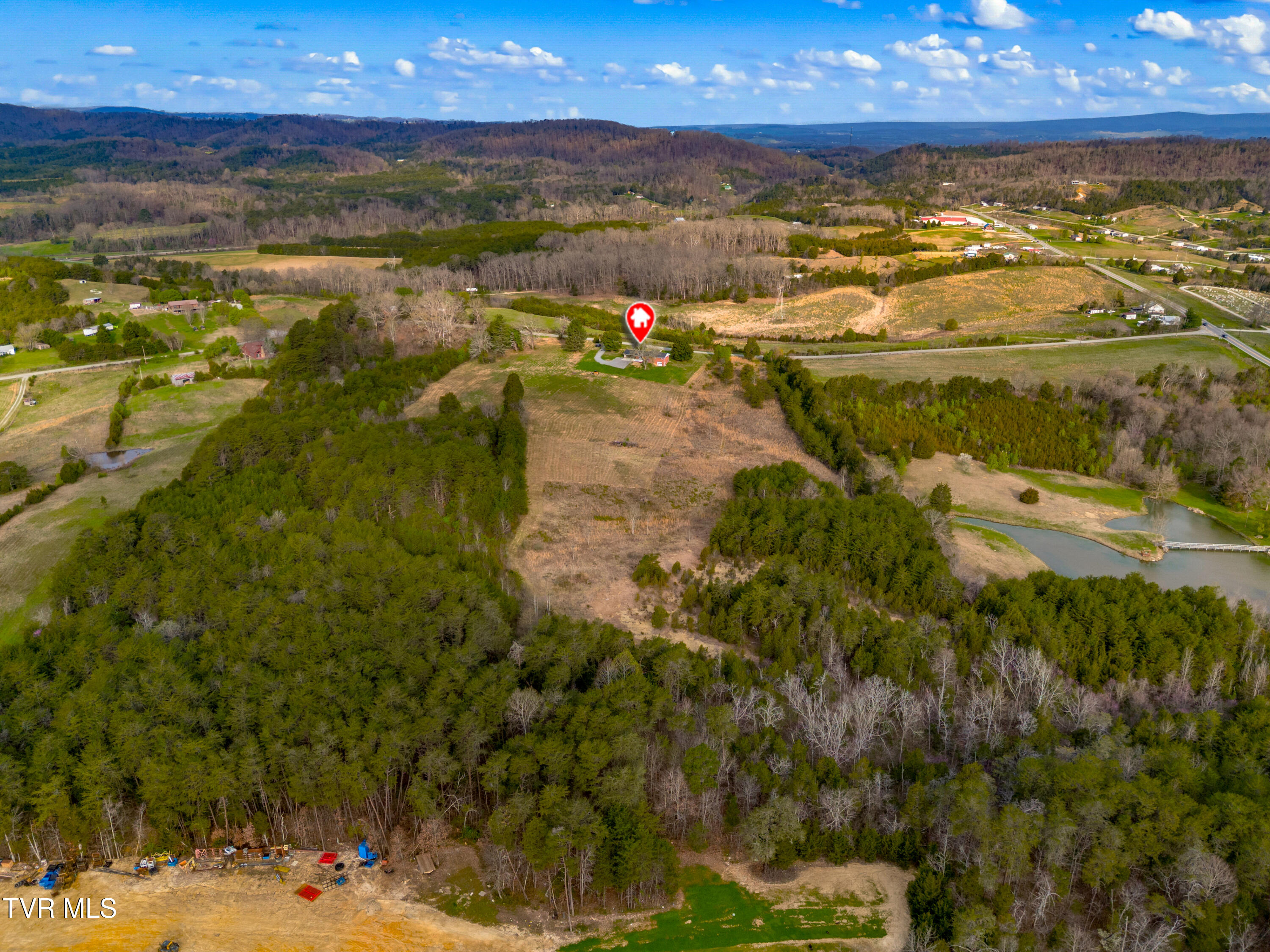 245 Phillipi Road Mohawk, TN 37810 - Photo 30 of 35 036-245PhillipiRoad-Mohawk-TN-37810-FULL