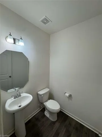 $380,000 | 5712 Baverhof Drive, Greensboro, NC 27405