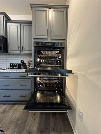 $365,000 | 5712 Baverhof Drive, Greensboro, NC 27405