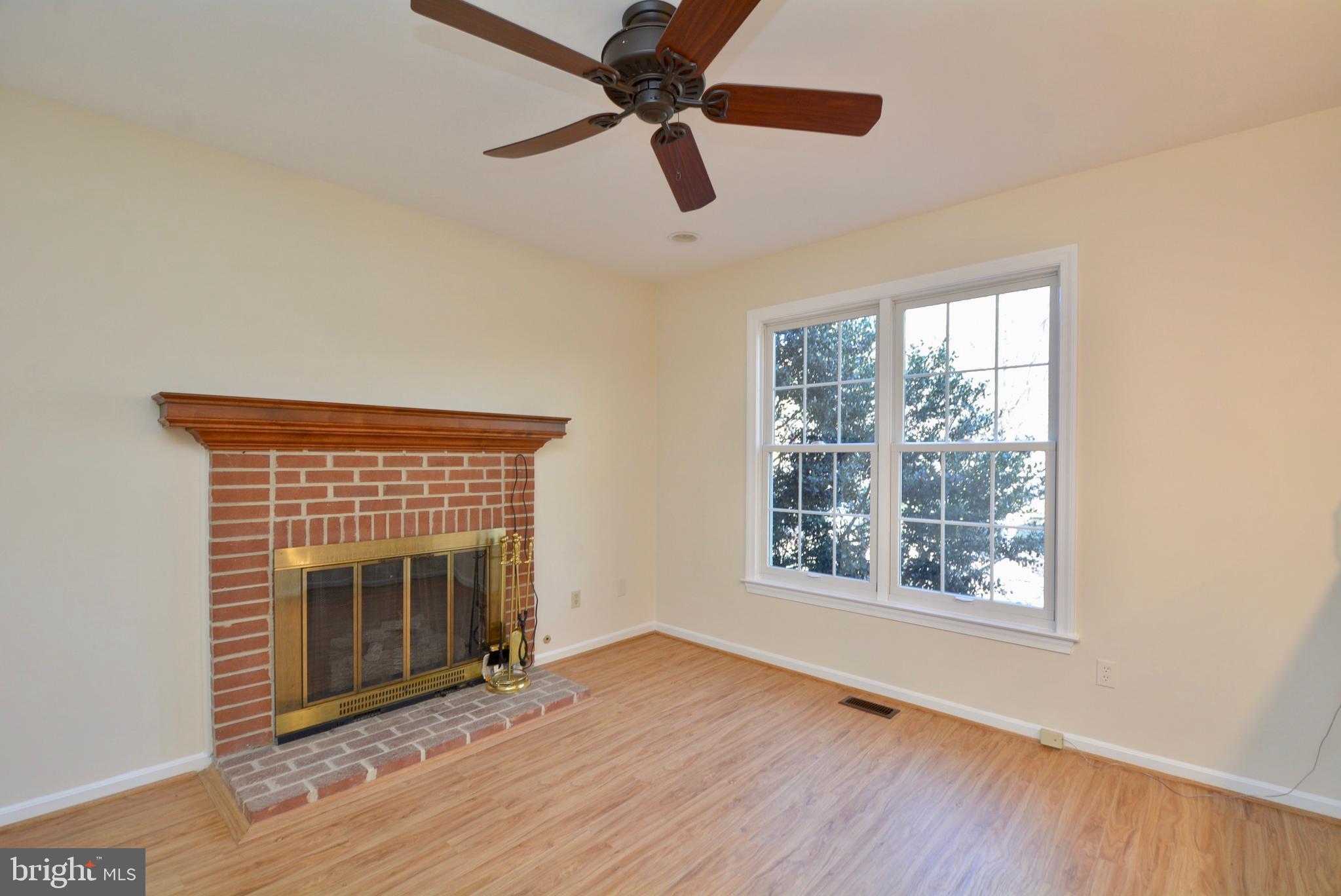 7922 Treeside Court Springfield, VA 22152 - Photo 17 of 46 Family Room