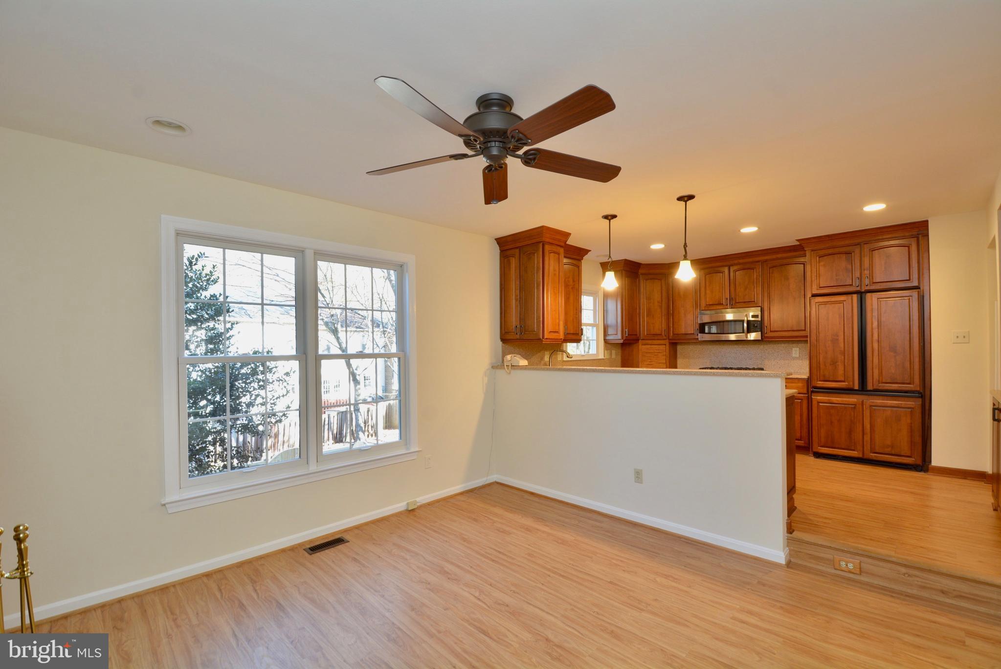 7922 Treeside Court Springfield, VA 22152 - Photo 19 of 46 Family Room