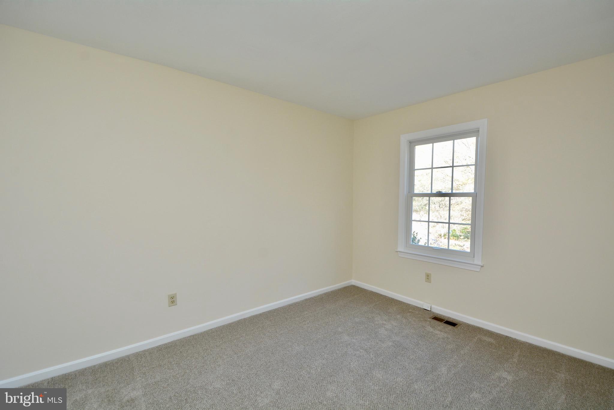 7922 Treeside Court Springfield, VA 22152 - Photo 22 of 46 Bedroom