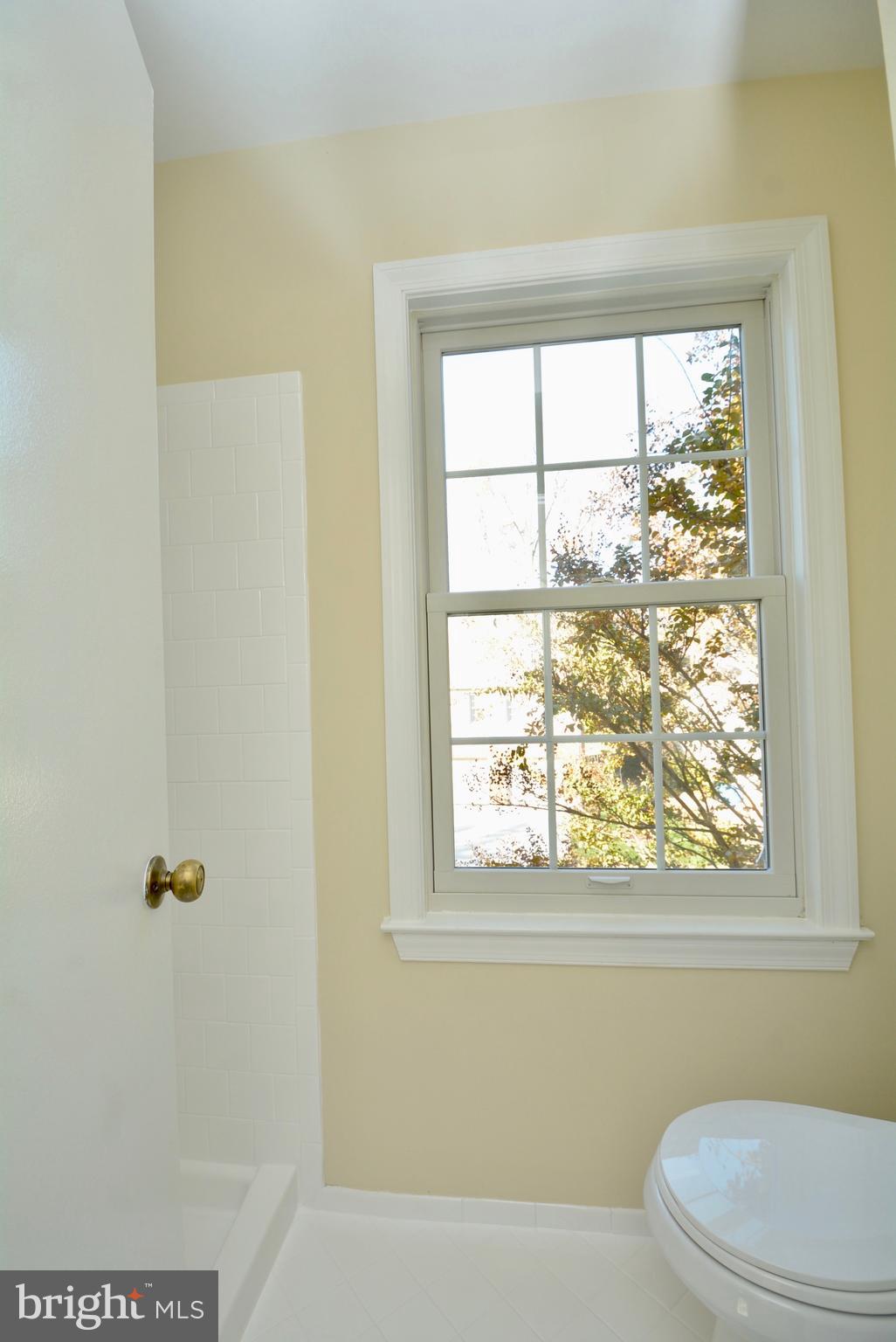 7922 Treeside Court Springfield, VA 22152 - Photo 34 of 46 Master Bath