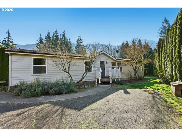 $375,000 | 604 Northwest Forest Lane, Cascade Locks, OR 97014
