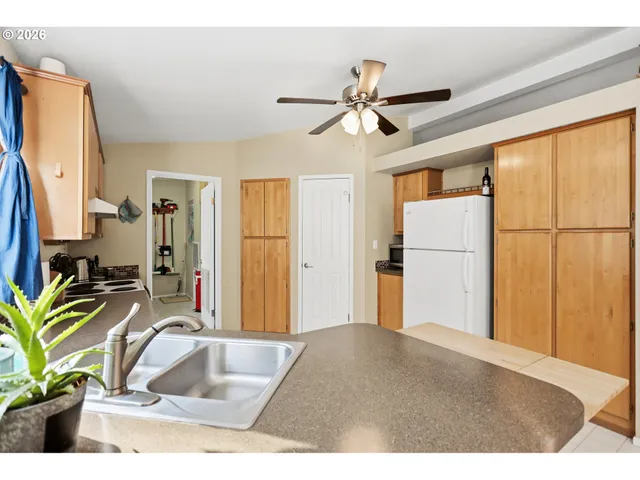 $375,000 | 604 Northwest Forest Lane, Cascade Locks, OR 97014