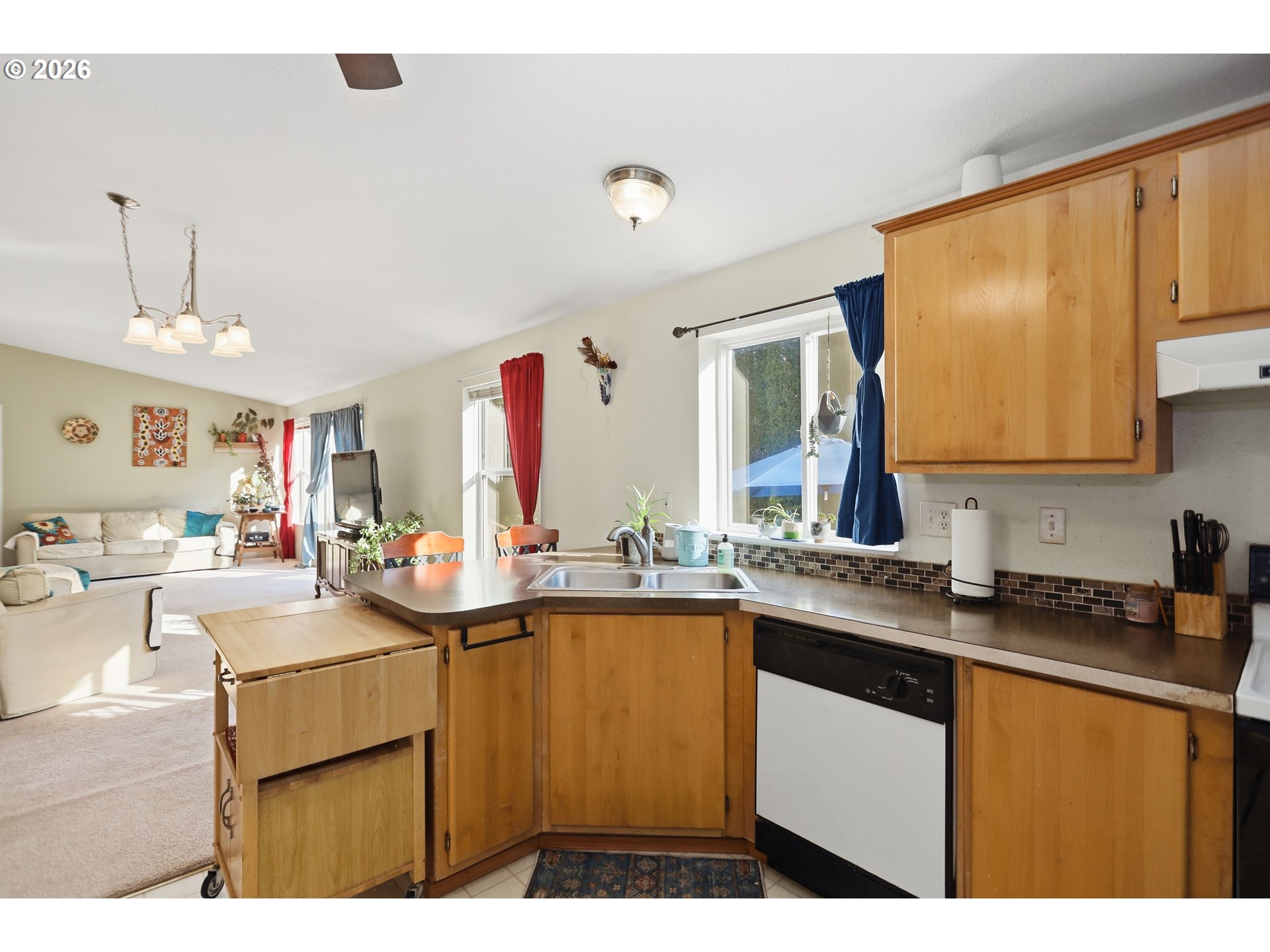 604 Northwest Forest Lane Cascade Locks, OR 97014 - Photo 24 of 45