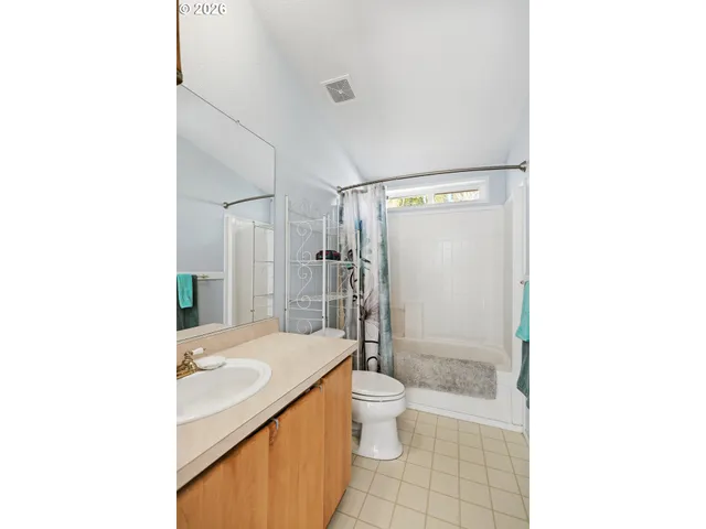 $375,000 | 604 Northwest Forest Lane, Cascade Locks, OR 97014