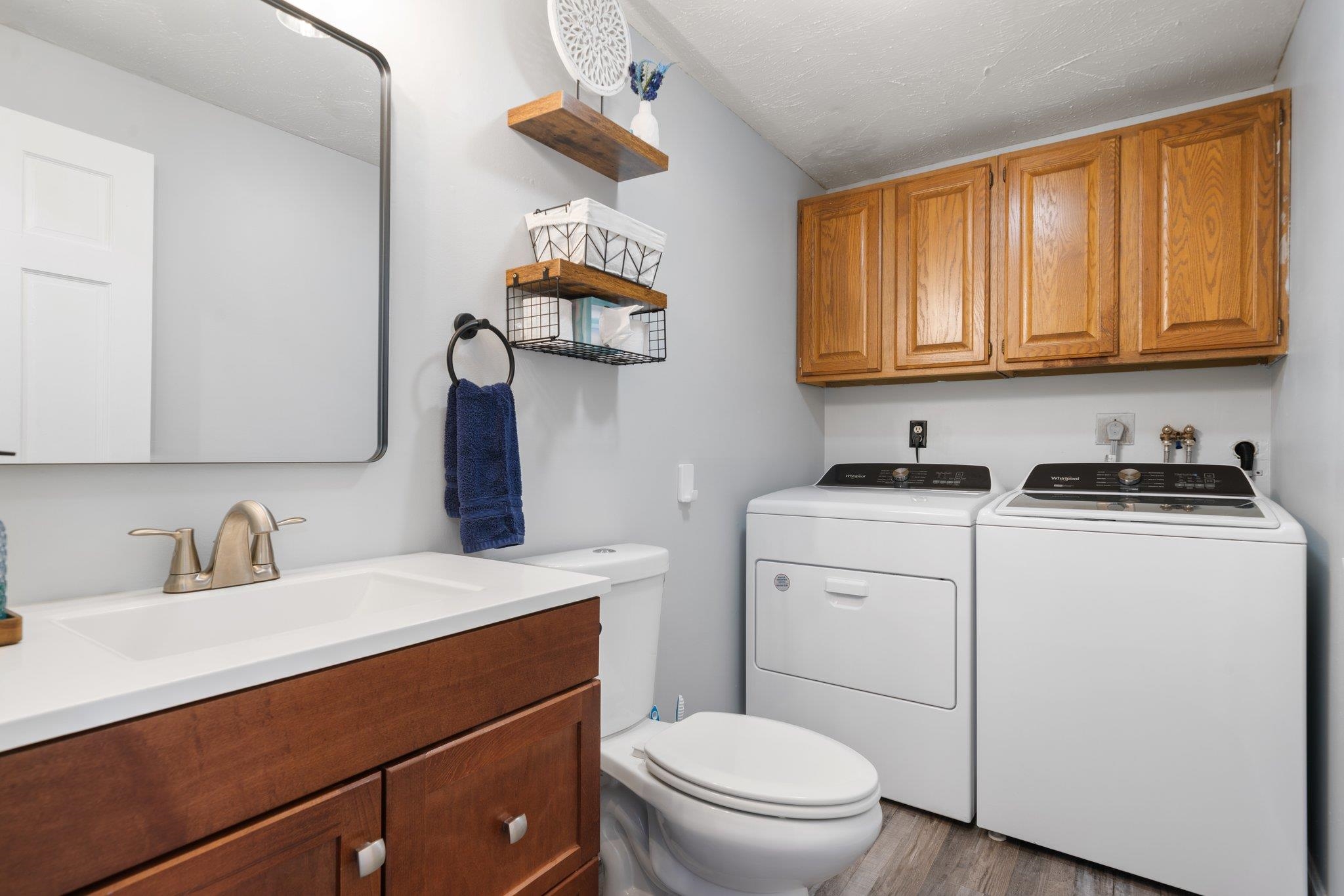 1102 Montalona Road, Unit B Dunbarton, NH 03046 - Photo 12 of 44
