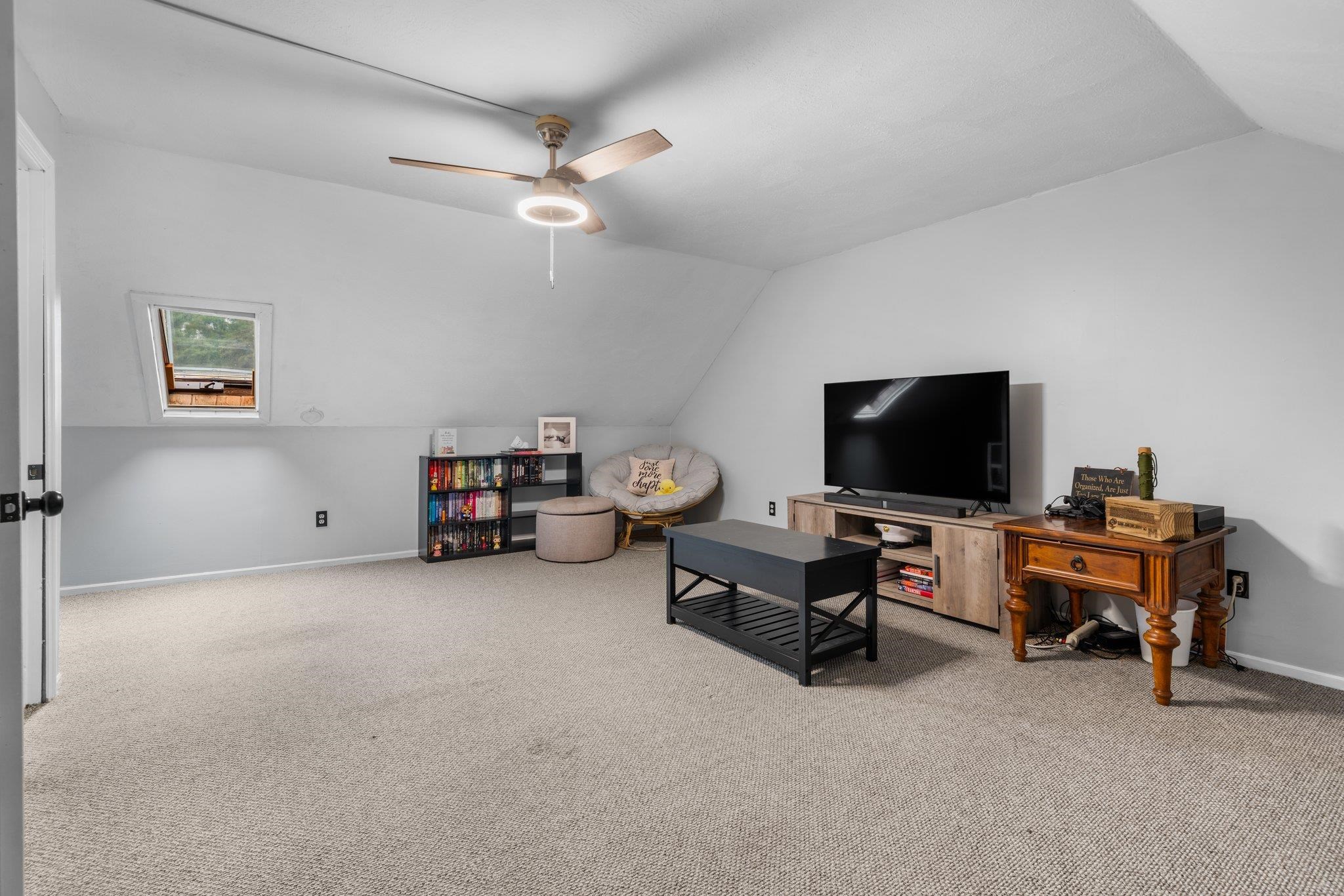 1102 Montalona Road, Unit B Dunbarton, NH 03046 - Photo 36 of 44