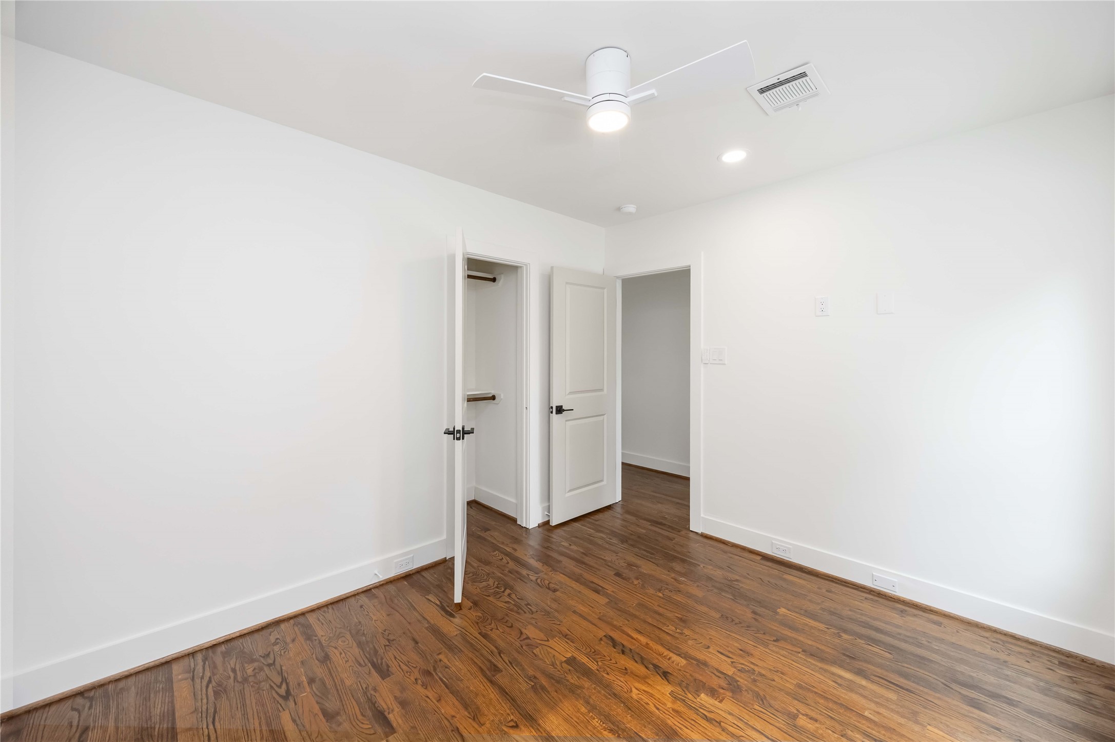 3214 Prospect Street Houston, TX 77004 - Photo 16 of 35 Bedroom 2 on First Floor