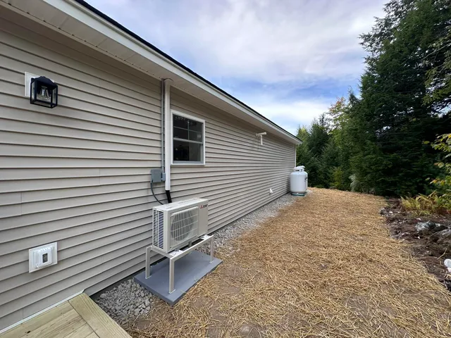 $429,900 | 12 Gabardi Lane, Bridgton, ME 04009