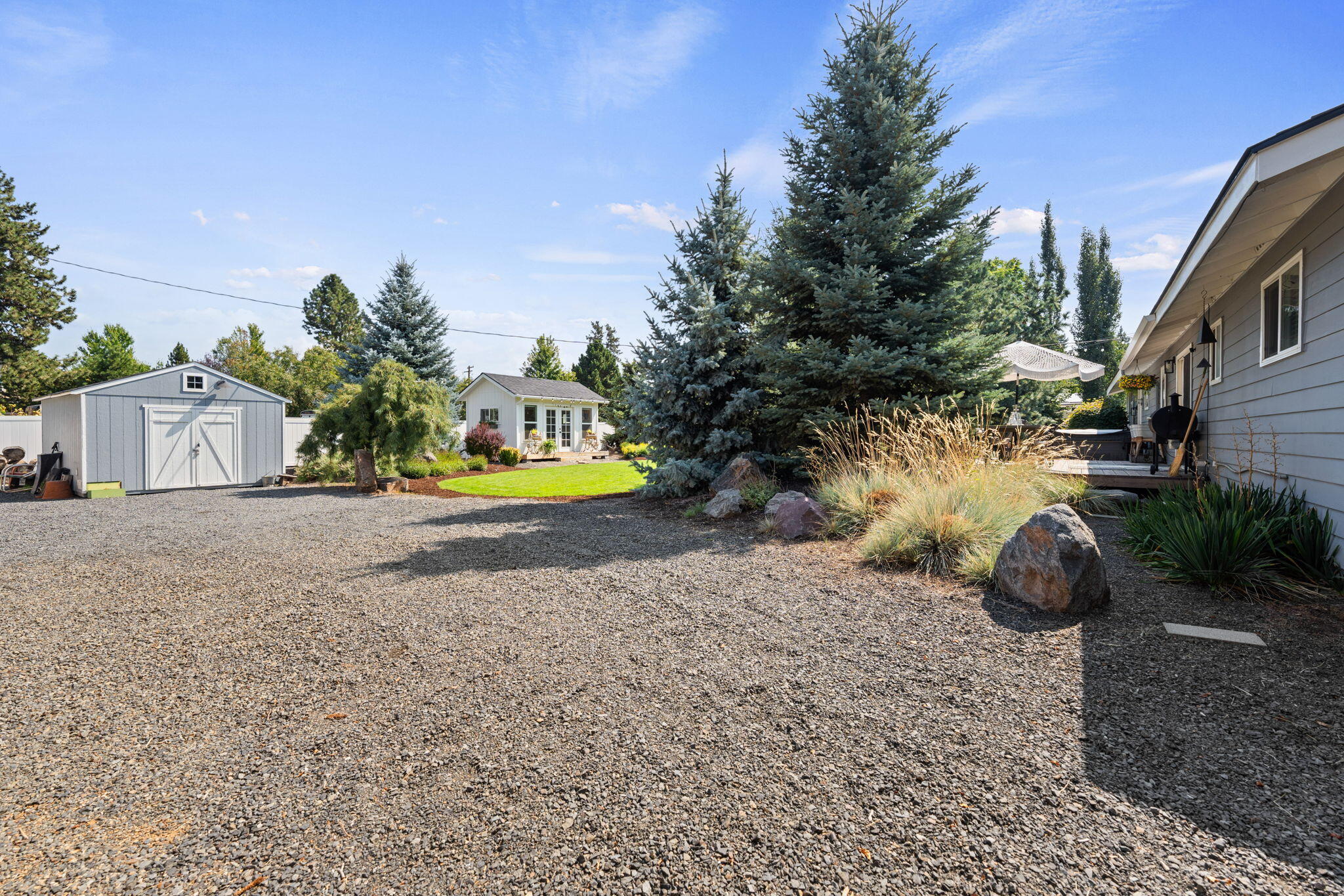 61400 Southwest Blakely Road Bend, OR 97702 - Photo 42 of 46 Gallery Image 42