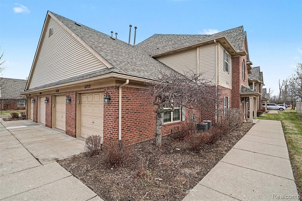 11712 Farmington Road Livonia, MI 48150 - Photo 12 of 13