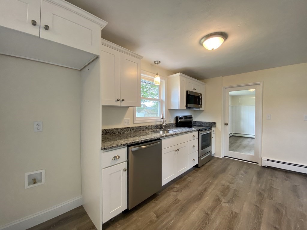 9 William Road Holbrook, MA 02343 - Photo 17 of 35 Gallery Image 17