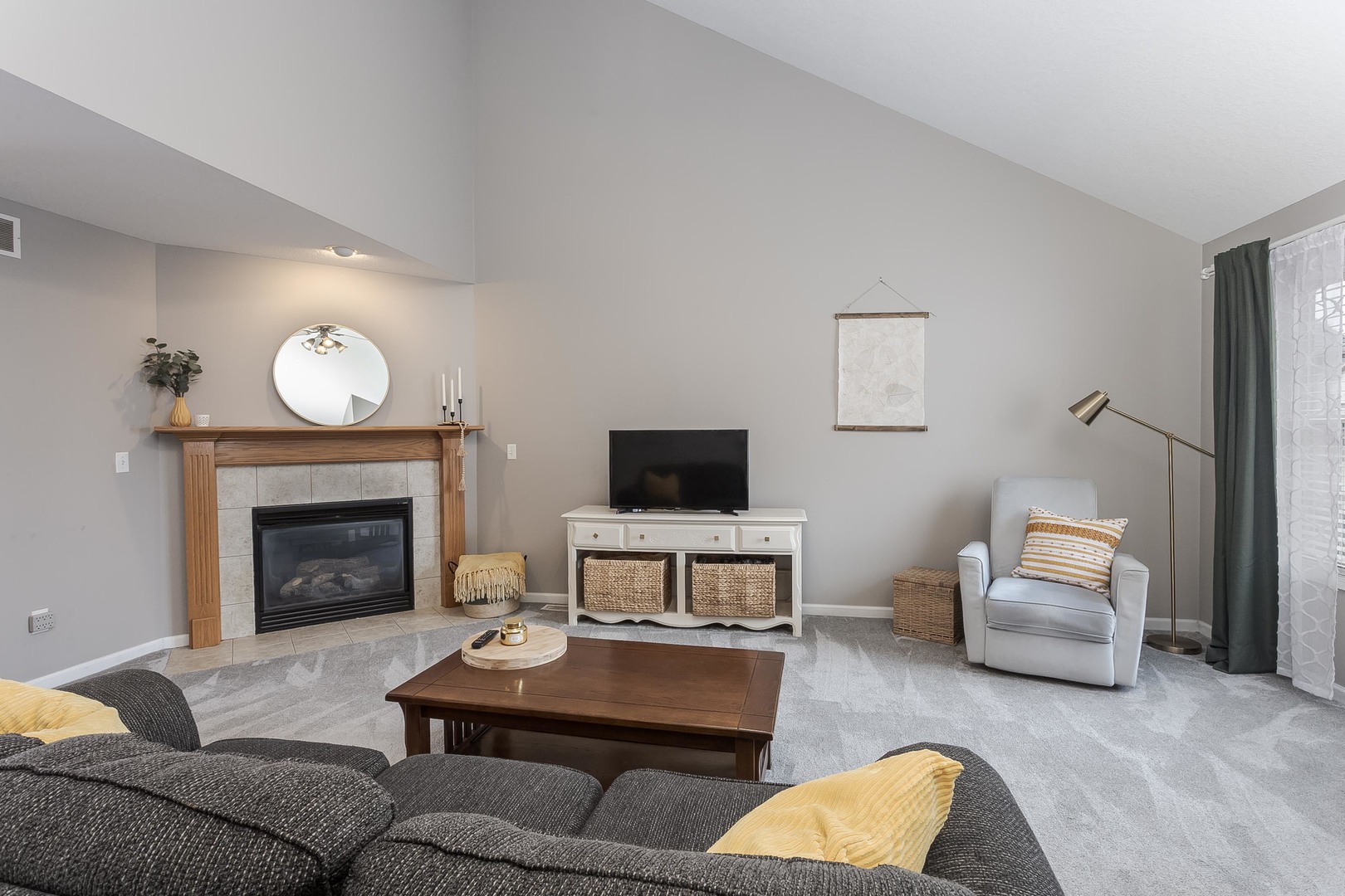 450 Beechwood Court Normal, IL 61761 - Photo 4 of 55