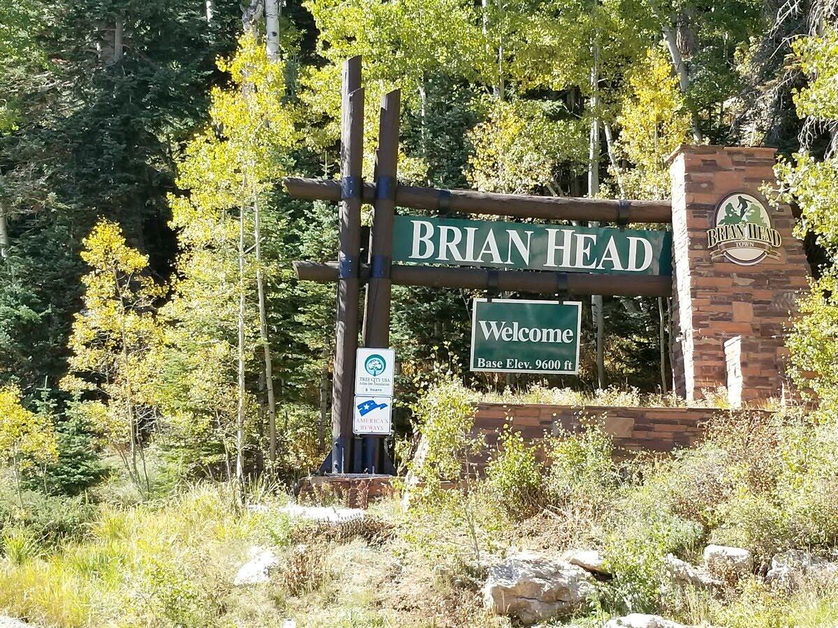 407 South Vasels Road, Unit 17 Brian Head, UT 84719 - Photo 49 of 49 Brian Head Sign