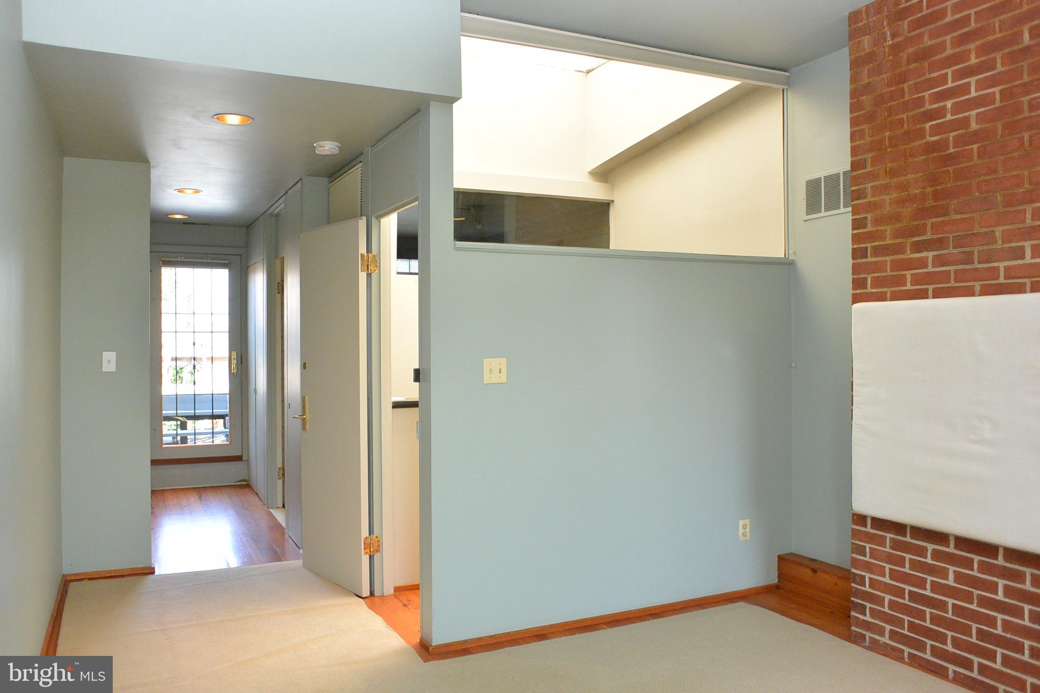 710 William Street Baltimore, MD 21230 - Photo 23 of 30