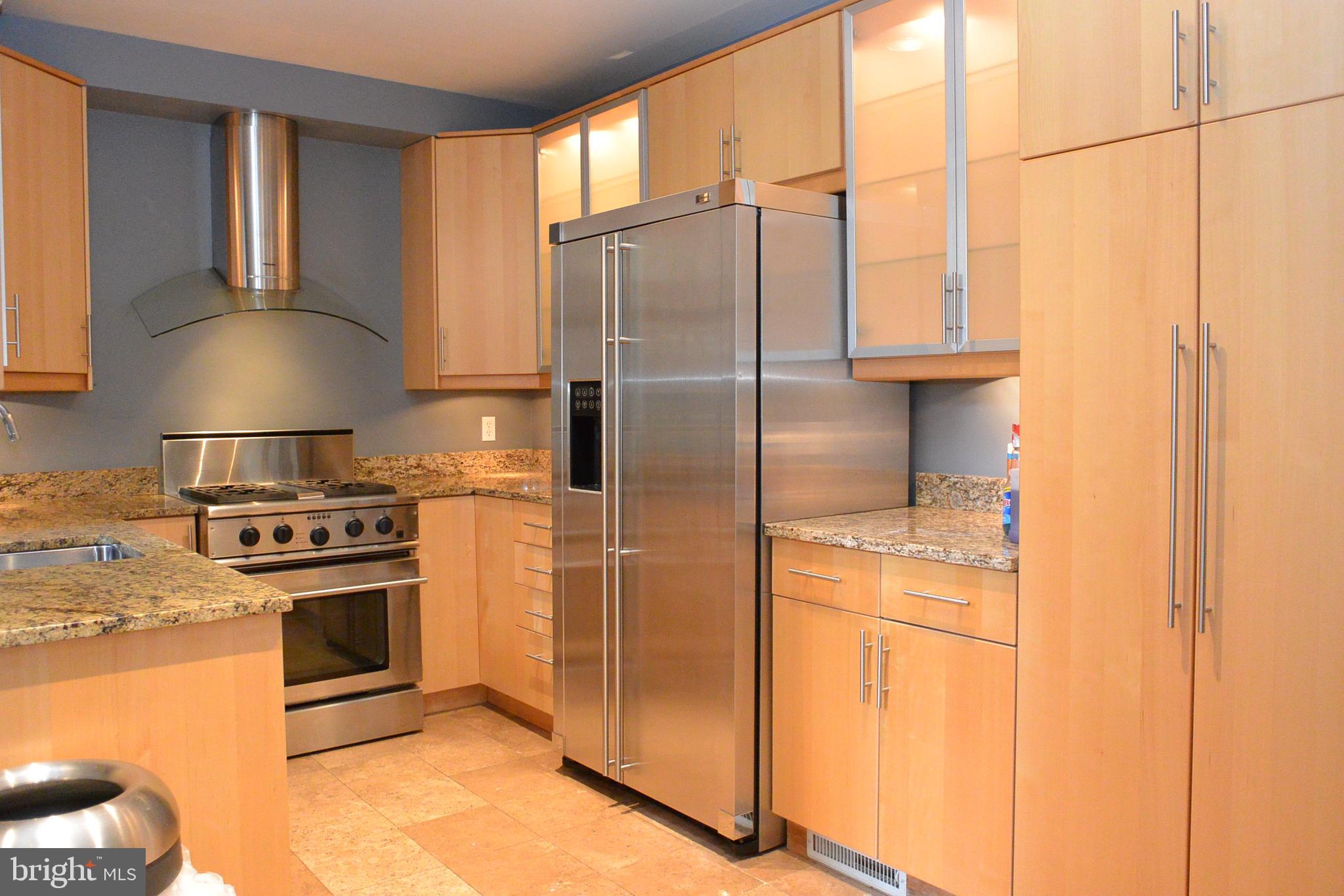 710 William Street Baltimore, MD 21230 - Photo 4 of 30