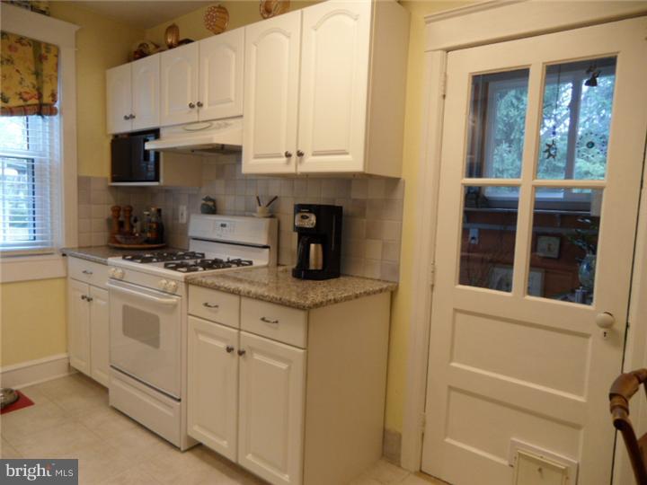 49 Chatham Road Ardmore, PA 19003 - Photo 5 of 25 Kitchen
