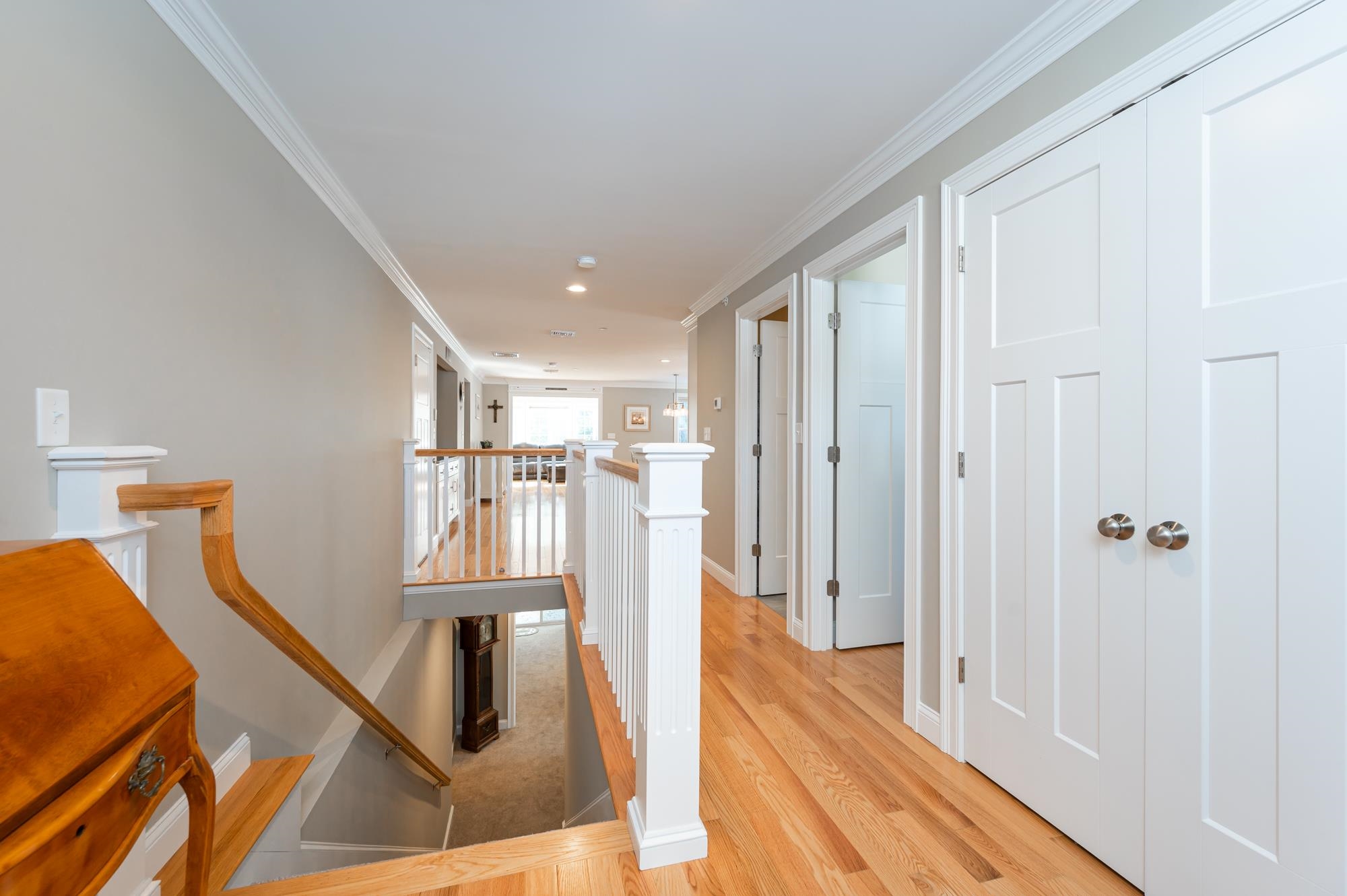 254 Villager Road Chester, NH 03036 - Photo 3 of 47