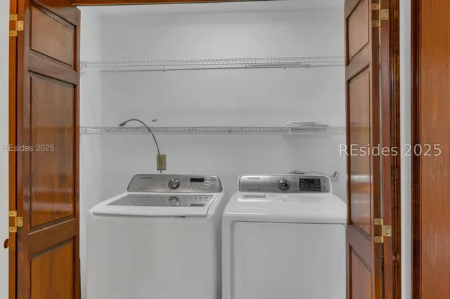 $774,500 | 9 Palmetto Beach Drive, Bluffton, SC 29910