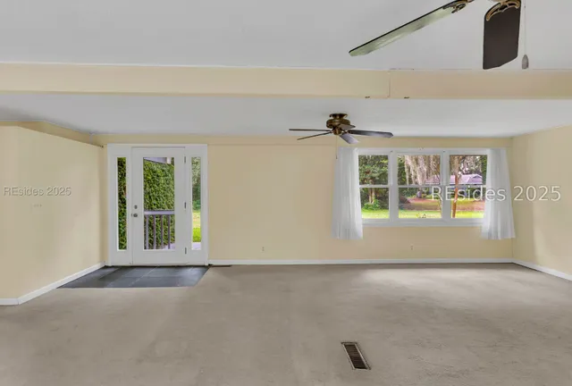 $774,500 | 9 Palmetto Beach Drive, Bluffton, SC 29910