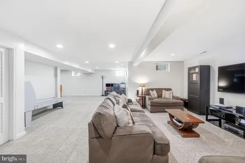 $750,000 | 207 Dillons Lane, Mullica Hill, NJ 08062