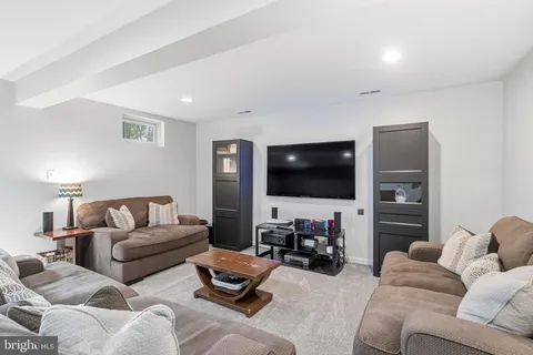 $750,000 | 207 Dillons Lane, Mullica Hill, NJ 08062