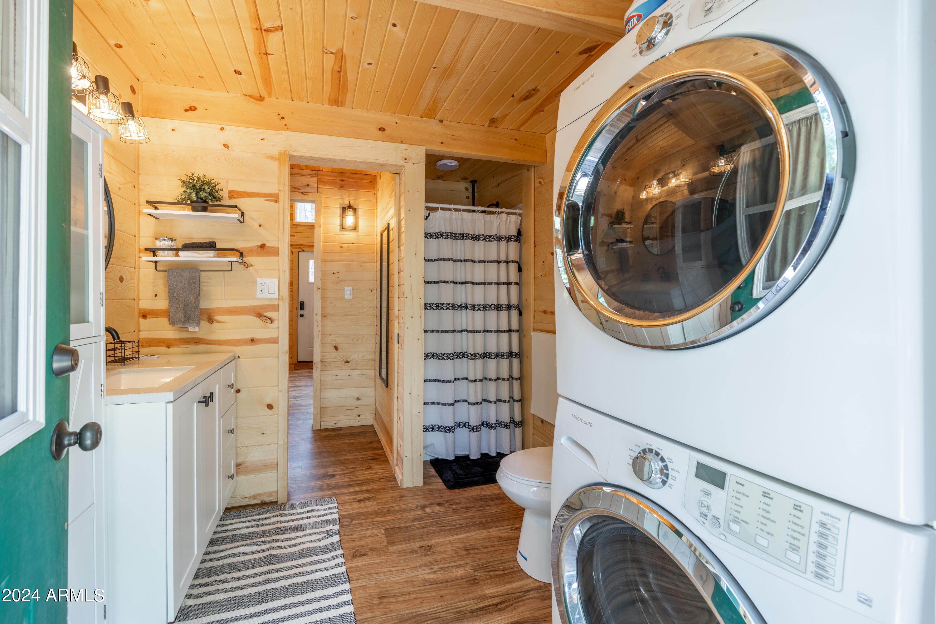 1225 Highway Loop Forest Lakes, AZ 85931 - Photo 24 of 45 a view of a washer and dryer in a utility room