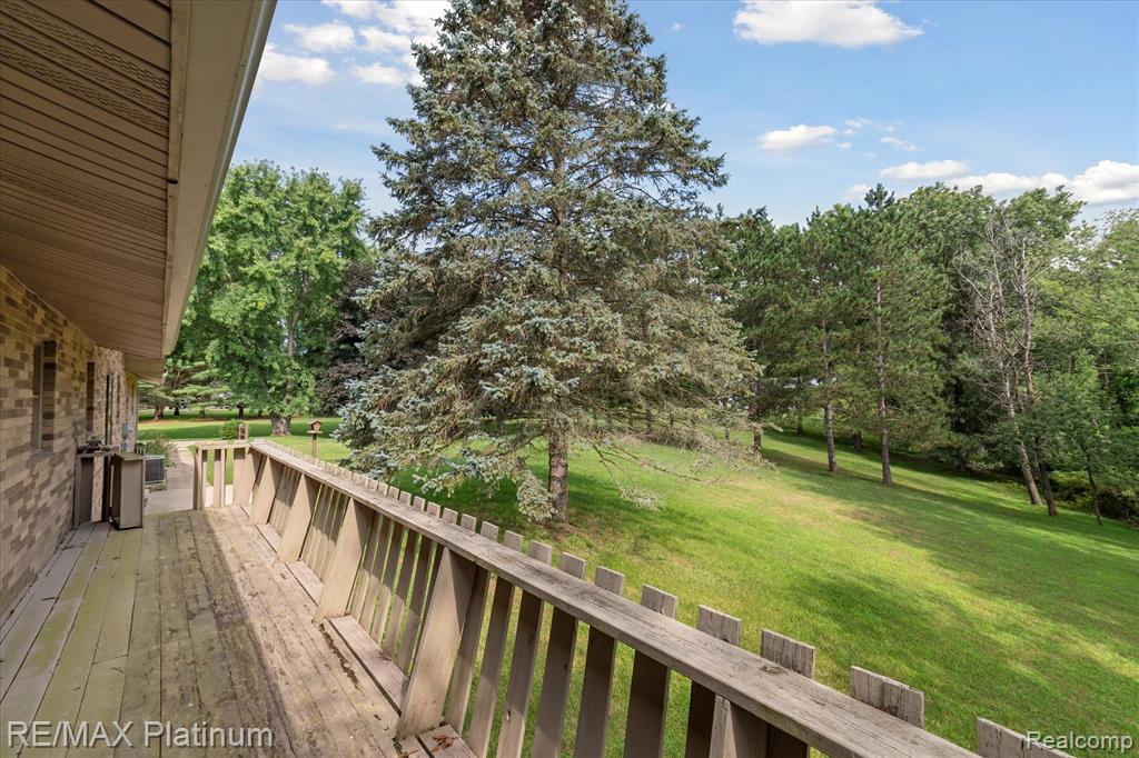 3200 Patterson Lake Road Pinckney, MI 48169 - Photo 29 of 46