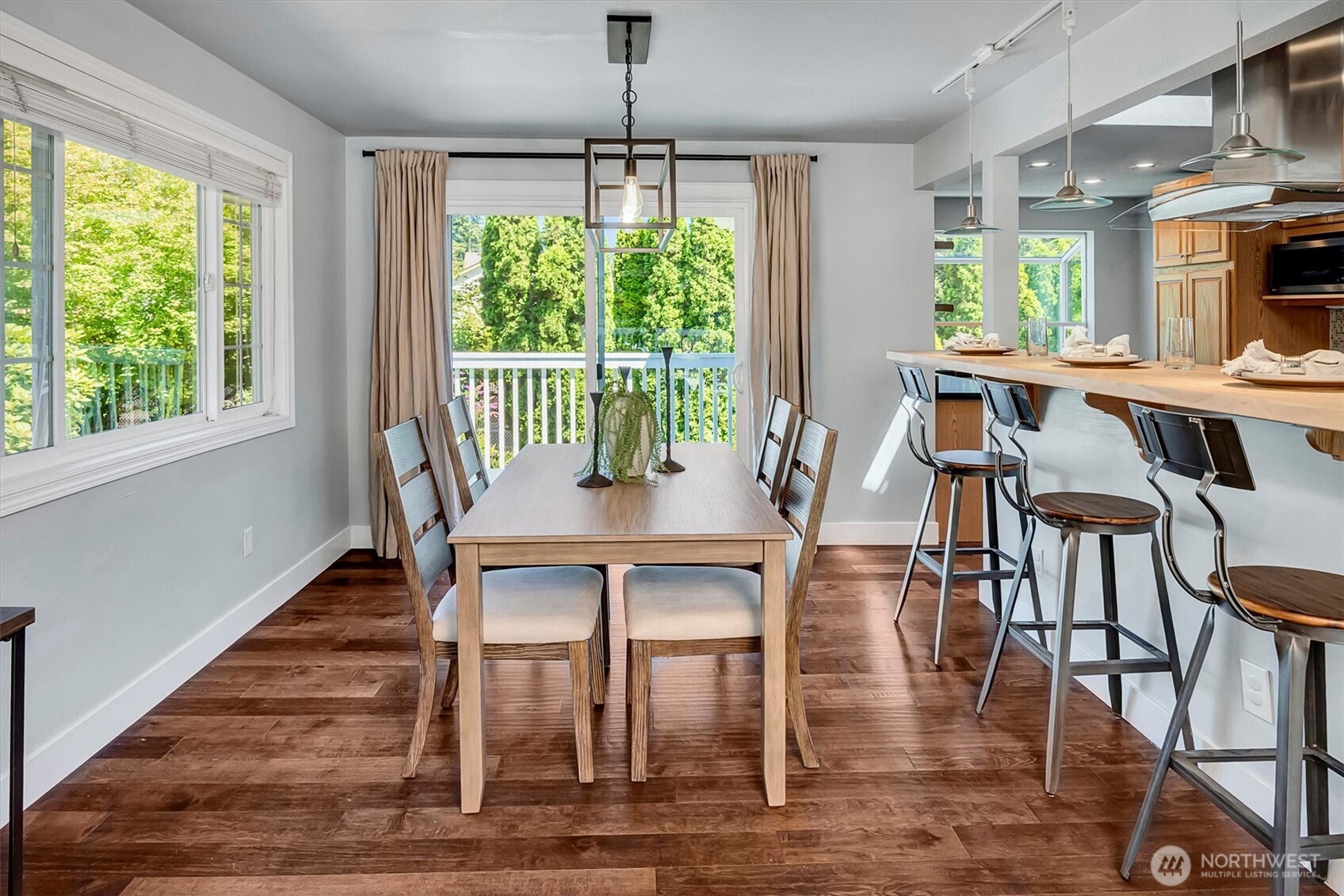 11918 Northeast 159th Street Bothell, WA 98011 - Photo 18 of 39