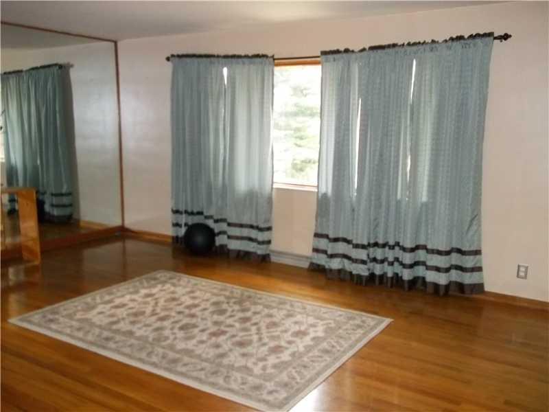 Living Room. 