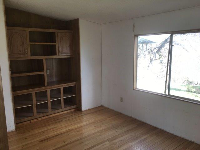 47119 Creekside Road Squaw Valley, CA 93675 - Photo 13 of 21 Gallery Image 13