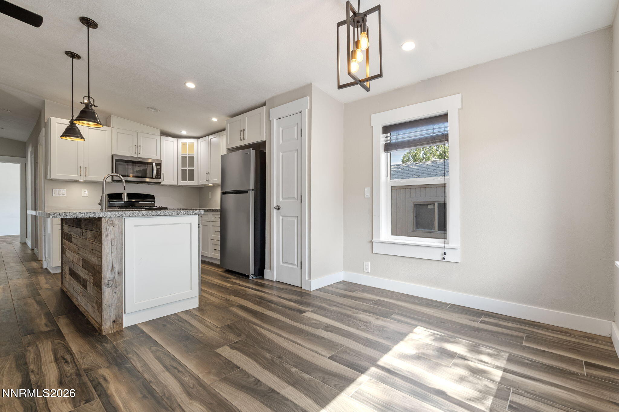 1406 Rabe Way Carson City, NV 89701 - Photo 12 of 45 20-web-or-mls-DSC09883