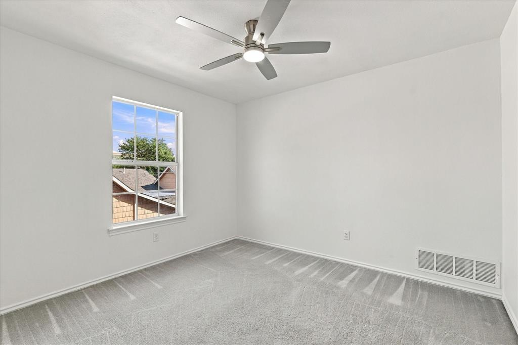4406 Zion Road Garland, TX 75043 - Photo 29 of 38 Gallery Image 29