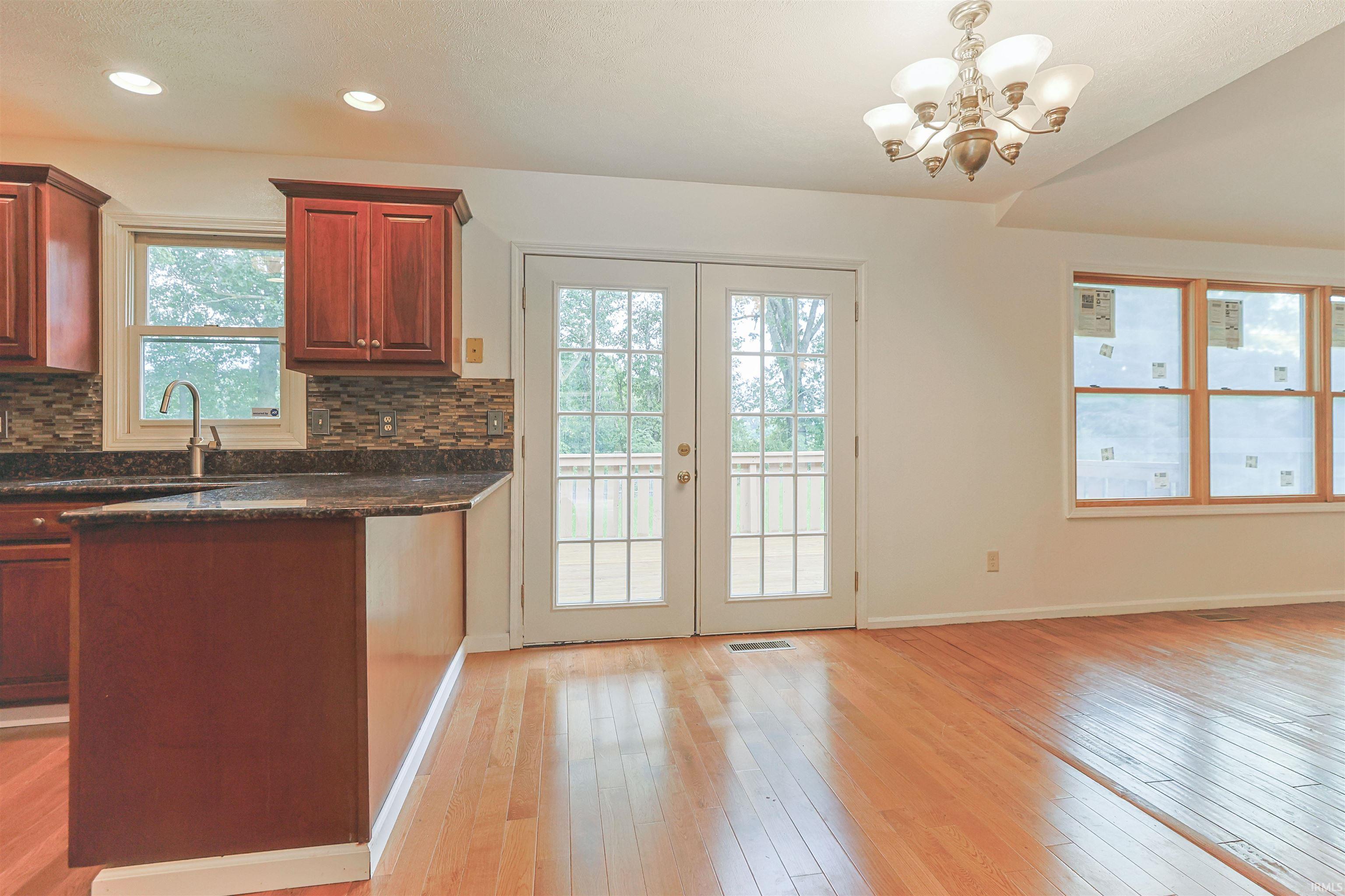 53134 Old Farm Road Elkhart, IN 46514 - Photo 12 of 46 Gallery Image 12