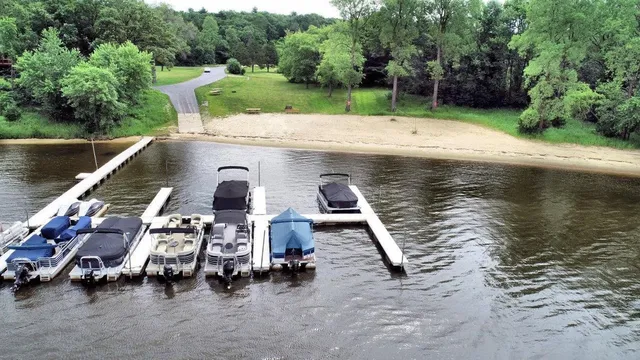 $59,000 | 3865-3 Greenway Crossing, Wisconsin Dells, WI 53965