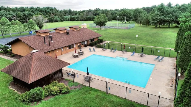 $59,000 | 3865-3 Greenway Crossing, Wisconsin Dells, WI 53965