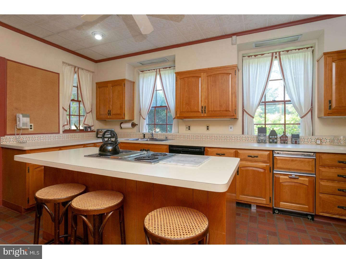 651 Black Rock Road Bryn Mawr, PA 19010 - Photo 8 of 25 Kitchen