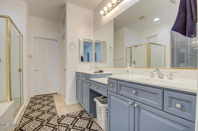 $679,500 | 218 East Sunburst Lane, Tempe, AZ 85284