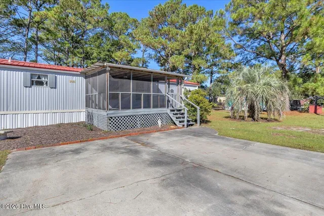 $129,000 | 2387 Jolly Roger Drive Southwest, Supply, NC 28462