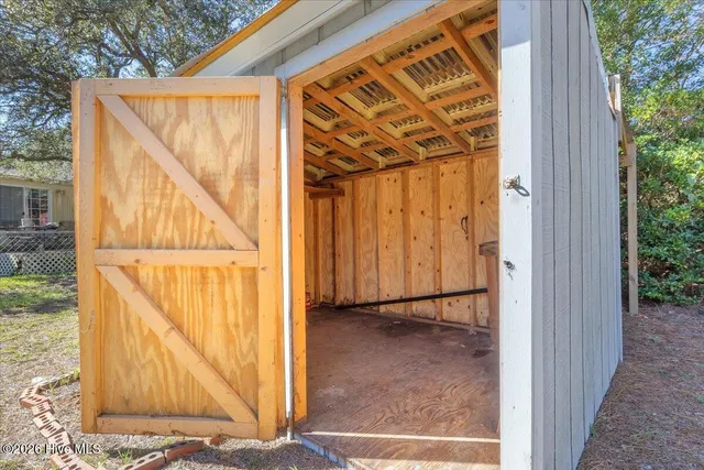 $129,000 | 2387 Jolly Roger Drive Southwest, Supply, NC 28462