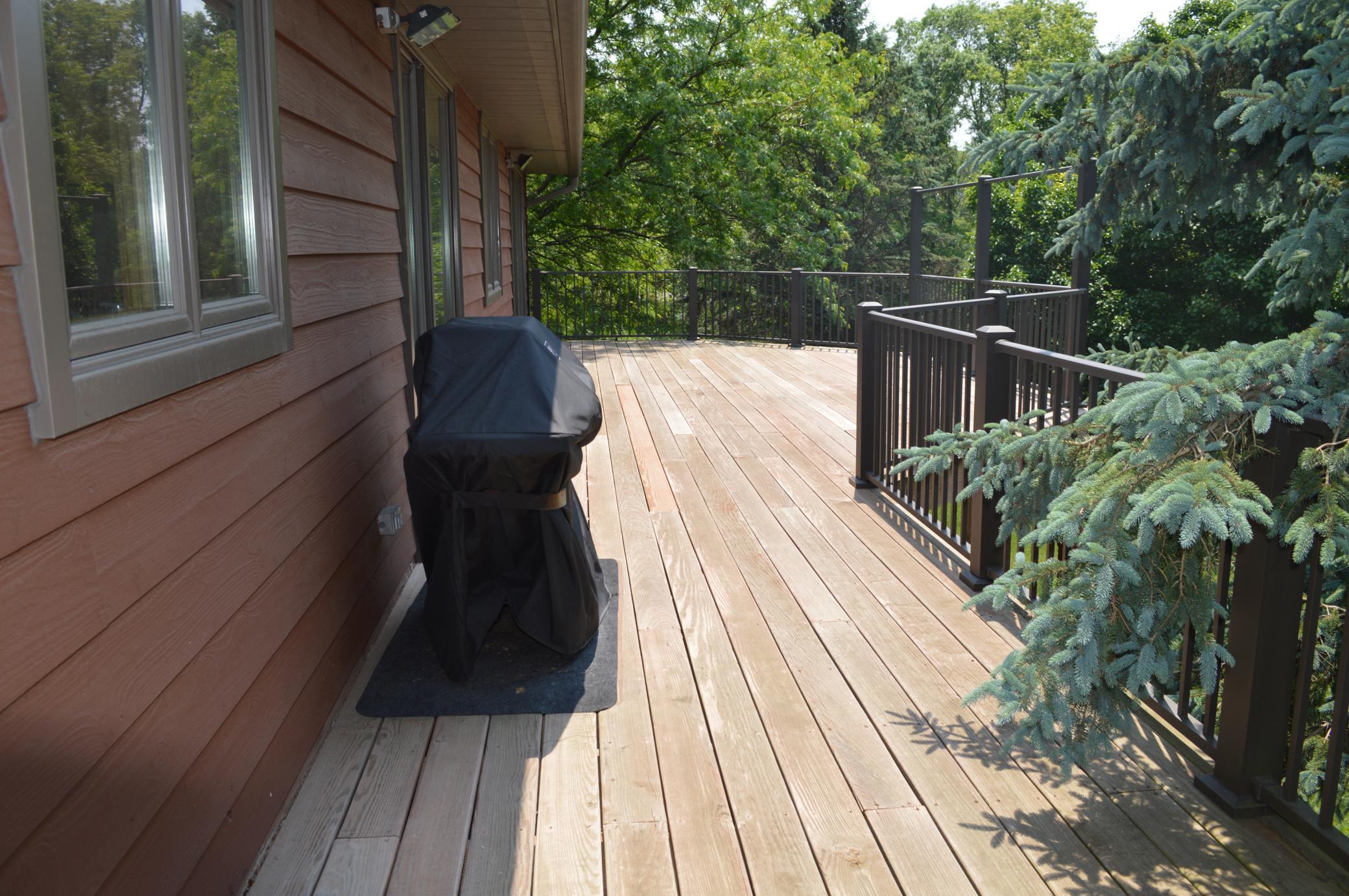 1180 60th Street Southwest Rochester, MN 55902 - Photo 16 of 58