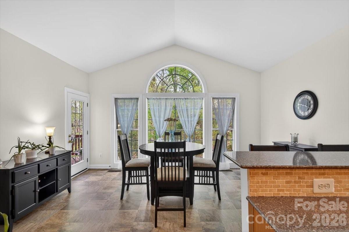 330 Chancelot Lane Fort Mill, SC 29708 - Photo 8 of 39