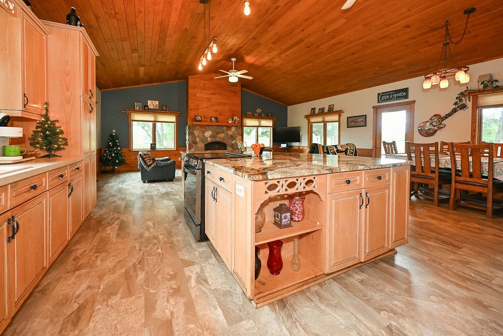 1893 Hilltop Road Shell Lake, WI 54871 - Photo 22 of 58