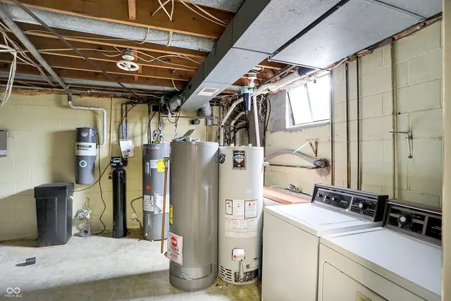 $800,000 | 7165 Highway 252, Edinburgh, IN 46124