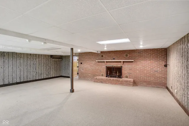 $800,000 | 7165 Highway 252, Edinburgh, IN 46124