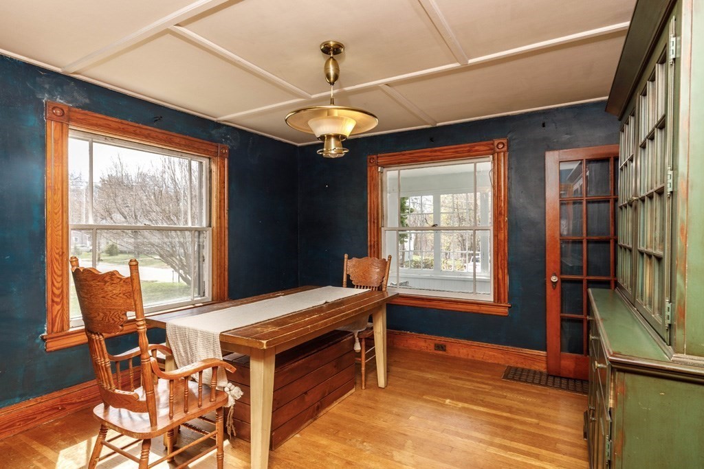 46 Ward Street Athol, MA 01331 - Photo 4 of 21